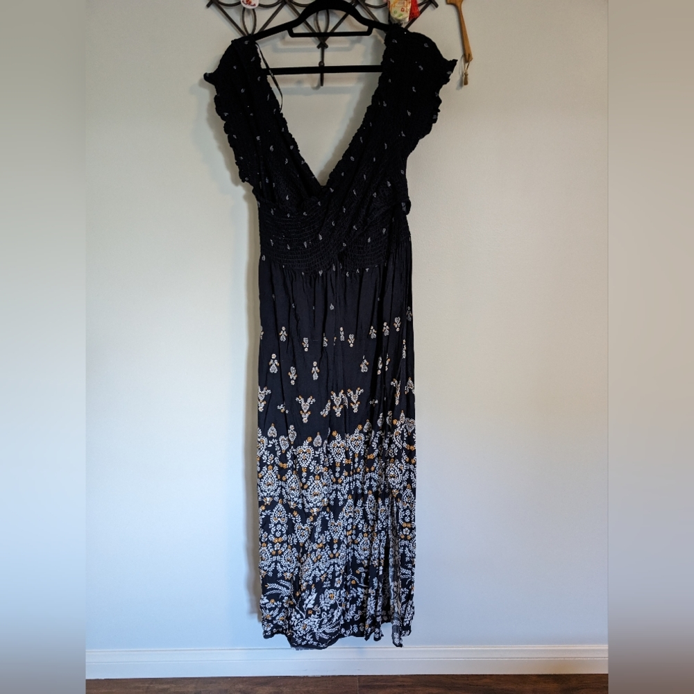 City Chic Smocked cross cross bodice maxi 22